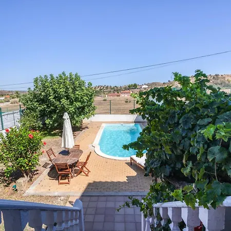 بيت ضيافة Tac - W/ Pool 4*
